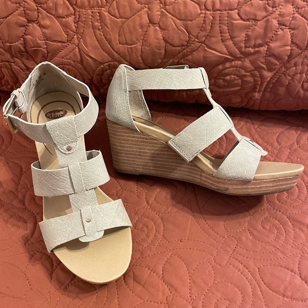Dr. Scholl's Cream Wedge Sandals with Gladiator Straps